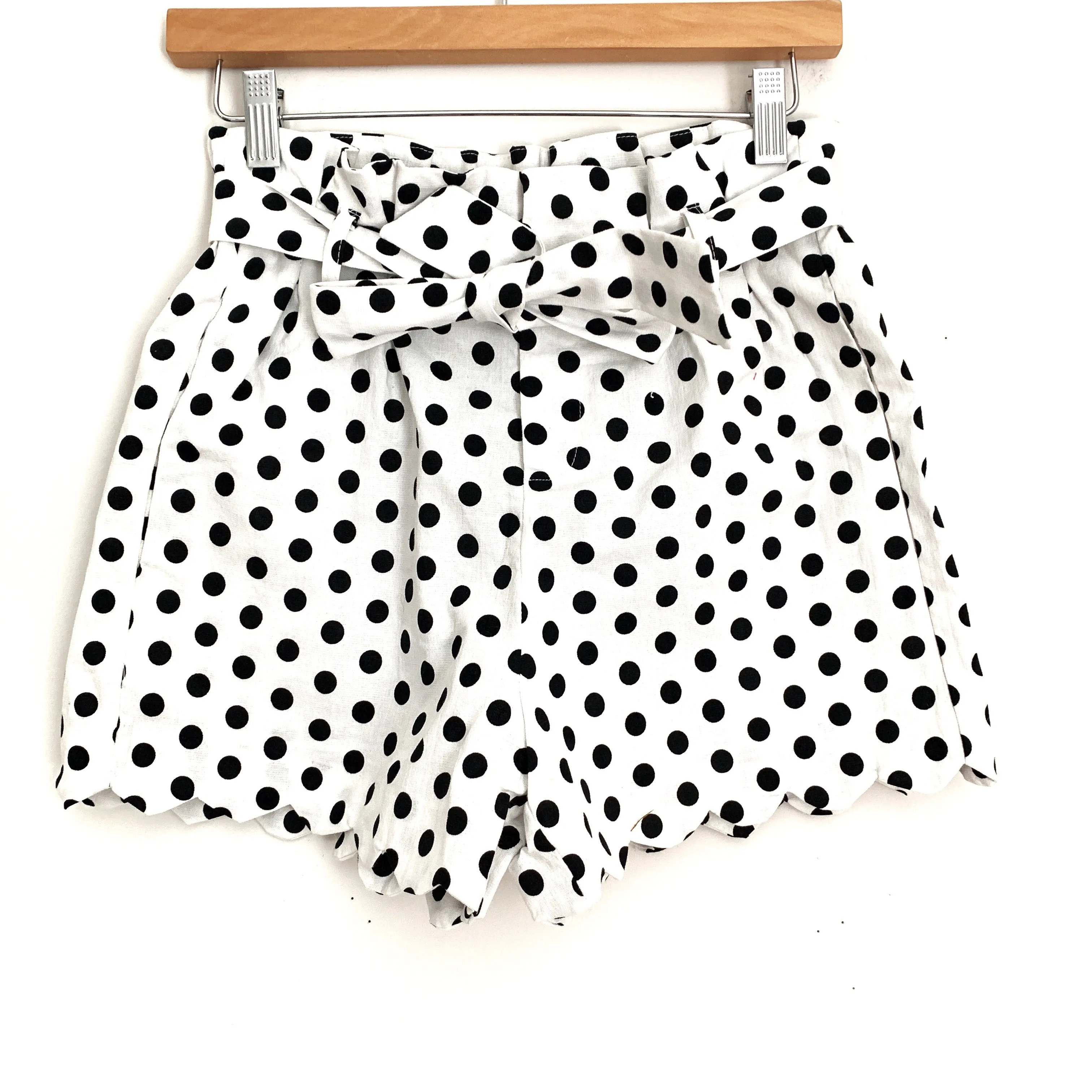 Aaron & Amber Polka Dot Paperbag Waist Belted Shorts NWT- Size S