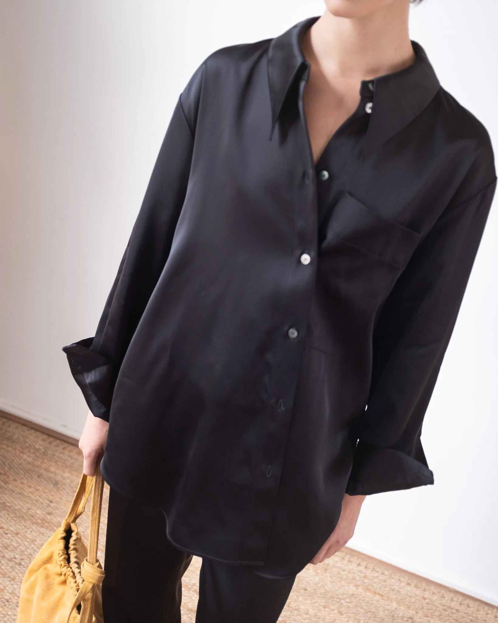 Ellis Shirt Duchesse Satin Black