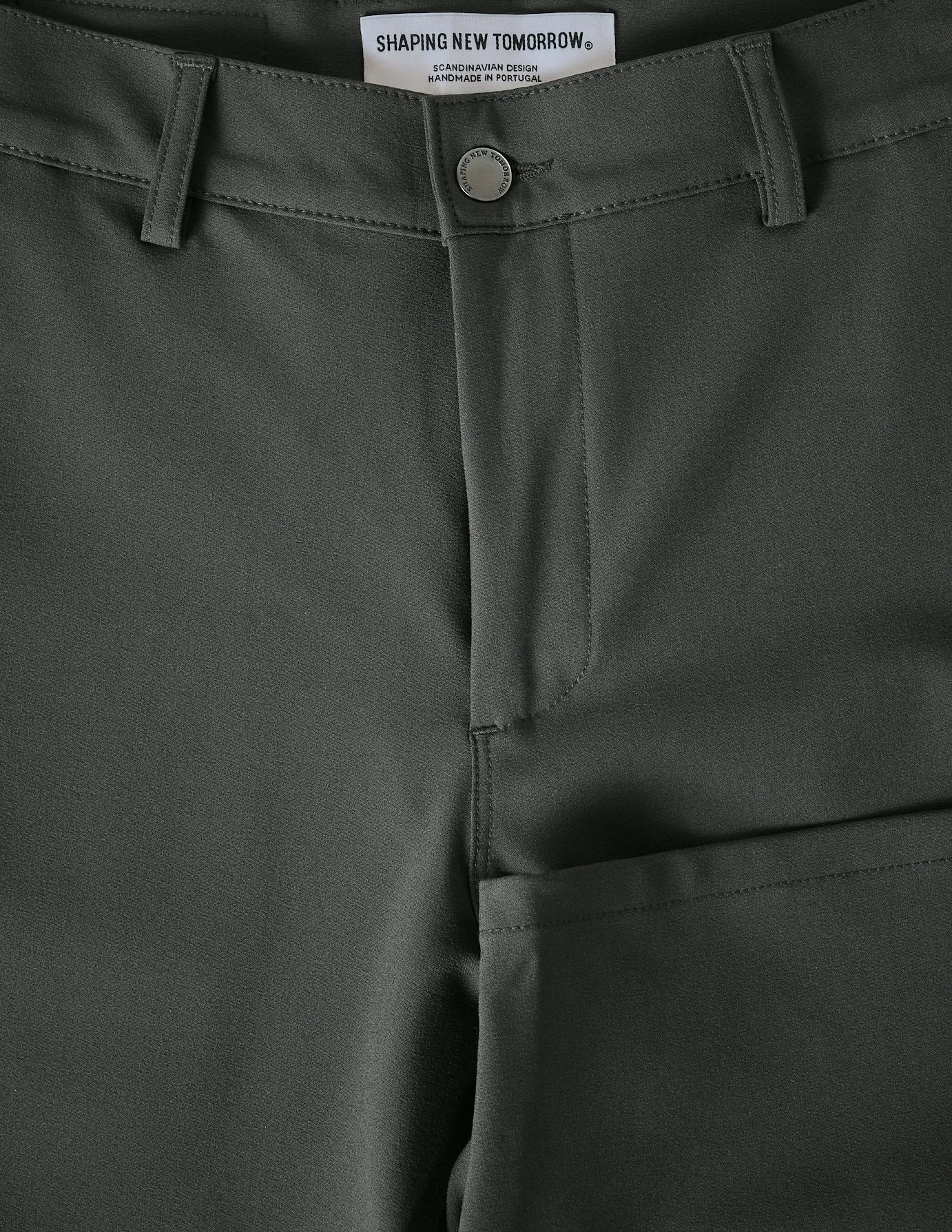 Essential Shorts Grey