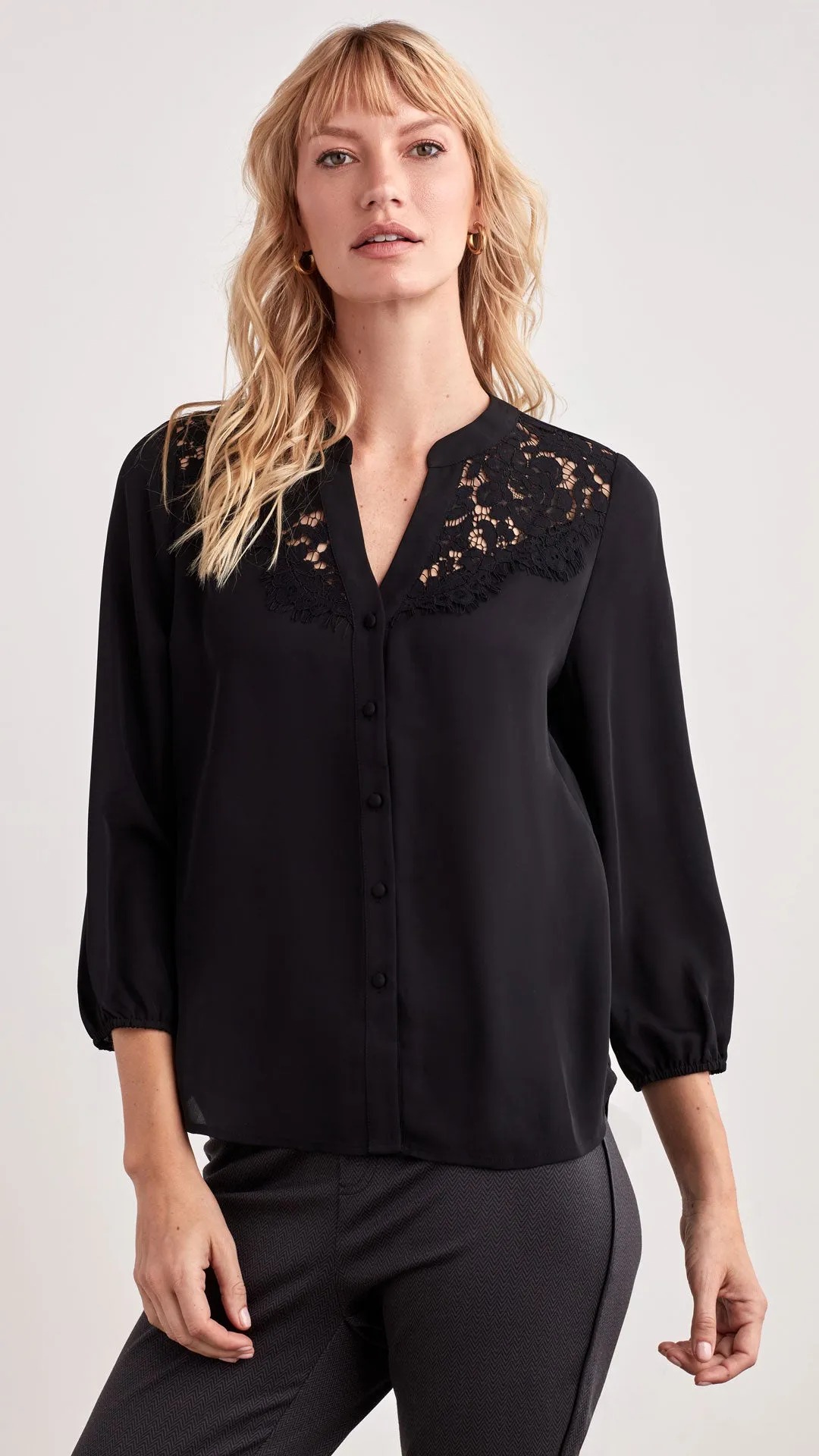 LACE TRIM BLOUSE