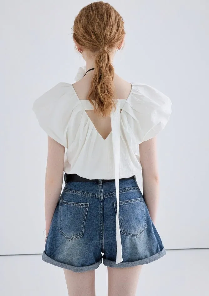 V-NECK PLEATED SLEEVELESS SHIRT